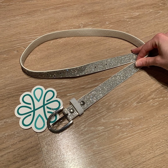 Accessories - 💎 Shop Hopes White Rhinestone Belt BNWT 💎